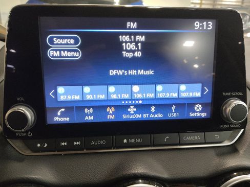 Used 2022 Nissan Sentra SV w/ All-Weather Package FWD image 25
