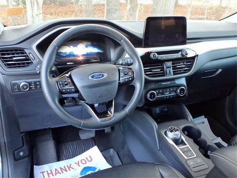 Used 2022 Ford Escape SEL w/ Technology Package image 11