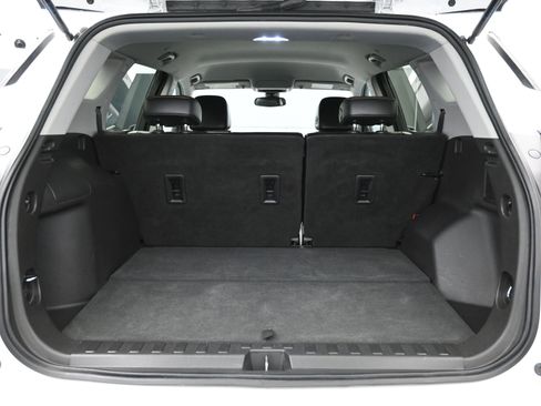 Used 2020 GMC Terrain SLT image 6