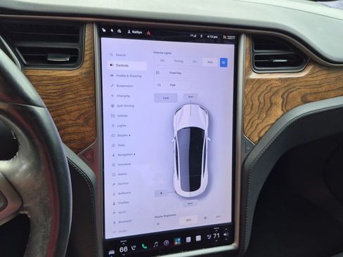 Used 2020 Tesla Model S Long Range Plus AWD/4WD image 7