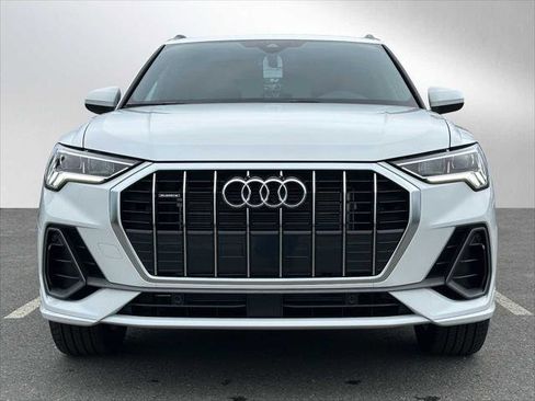 New 2025 Audi Q3 2.0T Premium image 8