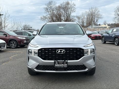 Used 2023 Hyundai Santa Fe SE AWD/4WD image 2