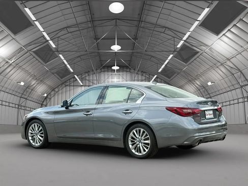 Used 2021 INFINITI Q50 Luxe RWD image 5