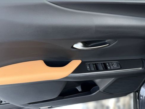 New 2026 Lexus UX 300h AWD image 12