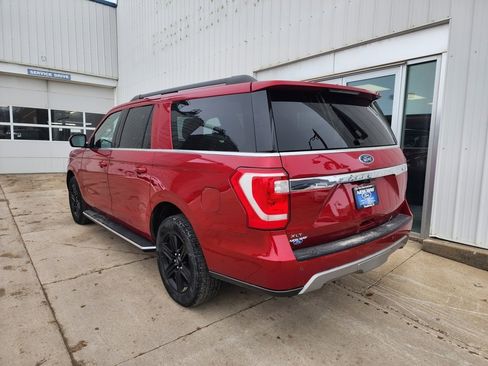 Used 2021 Ford Expedition Max XLT image 3