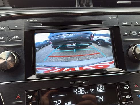 Used 2018 Toyota Avalon XLE Plus image 16