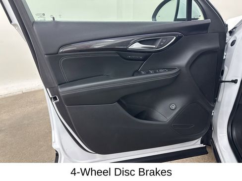 Certified 2021 Buick Envision Essence image 33
