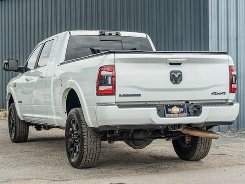 Used 2022 RAM 2500 Laramie w/ Night Edition AWD/4WD image 4
