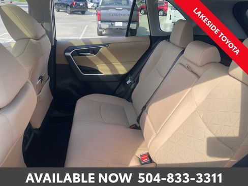 Certified 2025 Toyota RAV4 XLE w/ Convenience Package image 22