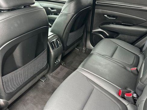 Certified 2024 Hyundai Tucson Limited FWD image 12