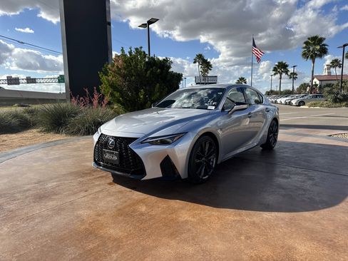 Used 2025 Lexus IS 350 F Sport image 5