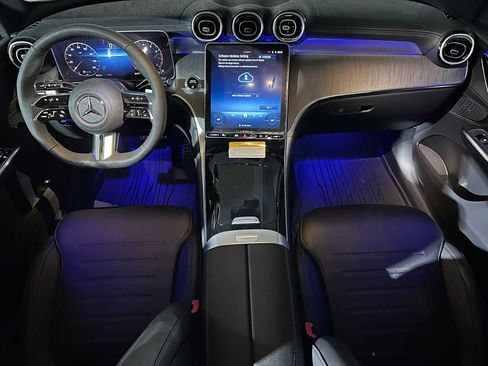 New 2026 Mercedes-Benz GLC 300 4MATIC image 18