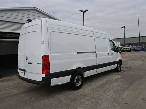 New 2026 Mercedes-Benz Sprinter 2500 image 13