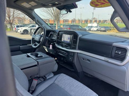 Used 2022 Ford F150 XLT image 16