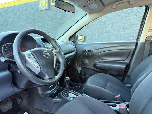 Used 2017 Nissan Versa S Plus image 15