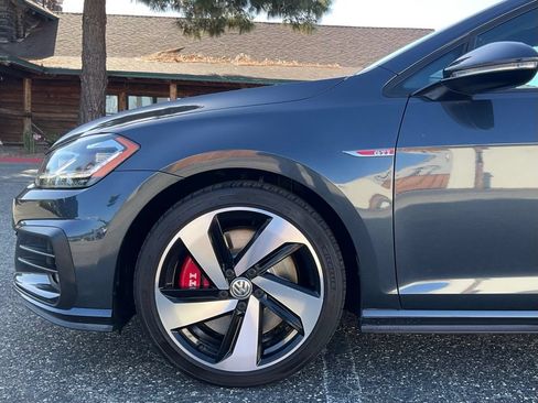 Used 2019 Volkswagen GTI 4-Door FWD image 10