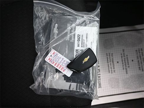 Used 2022 Chevrolet Silverado 1500 LT Trail Boss image 9