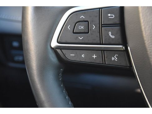 Used 2020 Toyota Highlander Platinum image 35