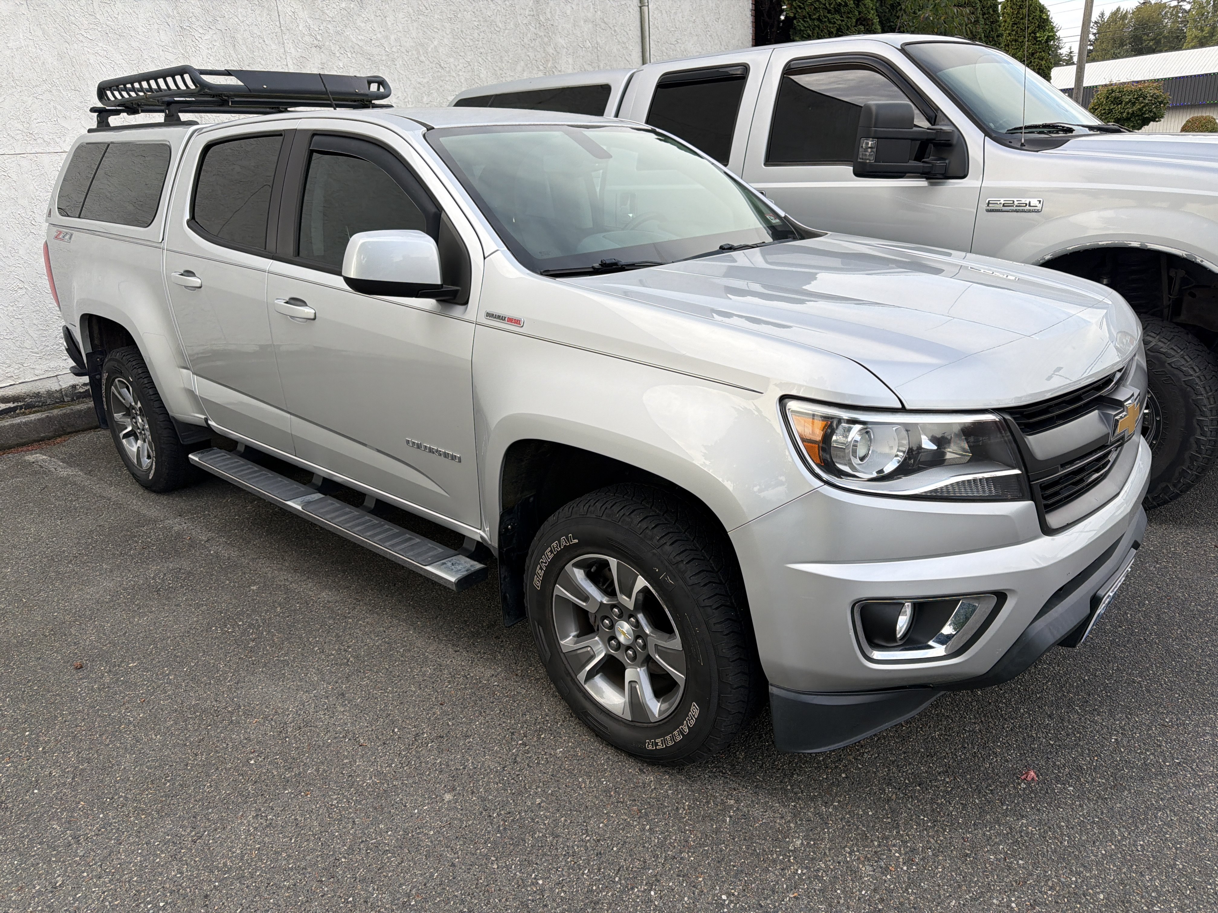 Used 2017 Chevrolet Colorado Z71 AWD/4WD image 1