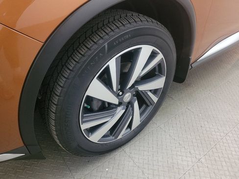 Used 2015 Nissan Murano Platinum w/ Platinum Technology Package FWD image 31
