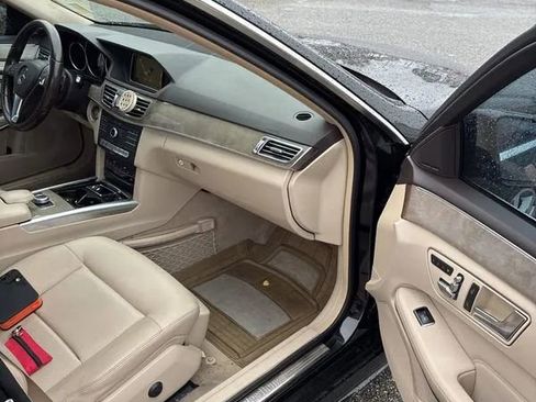 Used 2016 Mercedes-Benz E 350 Sedan image 14