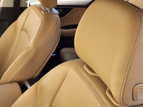 Used 2021 Audi Q7 3.0T Premium Plus w/ Premium Plus Package image 15