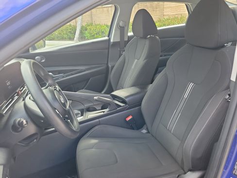 Used 2024 Hyundai Elantra SEL image 20