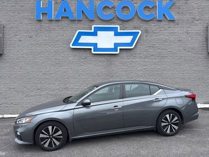 Used 2022 Nissan Altima 2.5 SV