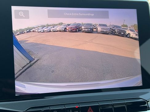 New 2026 Jeep Compass Latitude AWD/4WD image 18