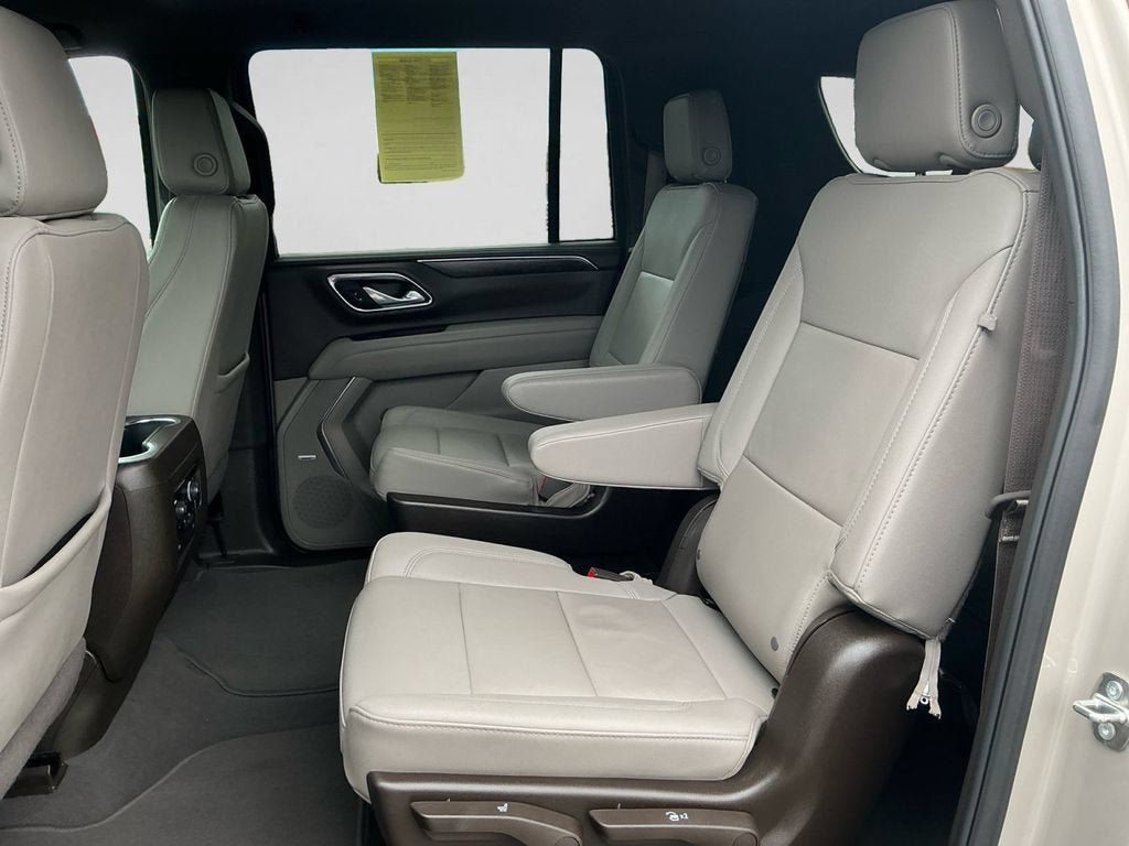 Used 2024 Chevrolet Suburban Z71 w/ Off-Road Capability Package AWD/4WD image 14