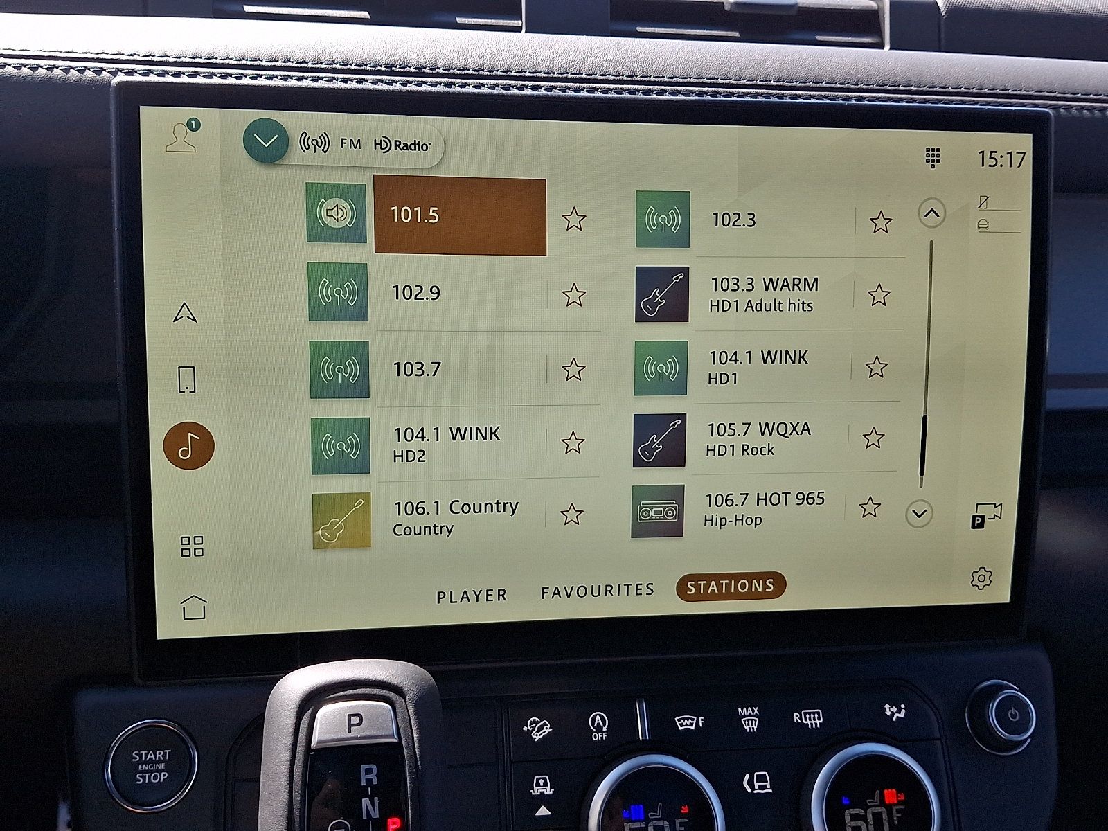 New 2026 Land Rover Defender 90 V8 AWD/4WD image 17