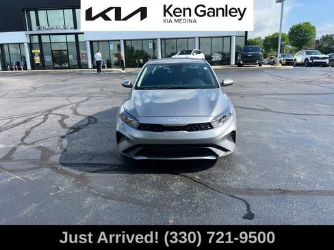 Certified 2024 Kia Forte LXS FWD image 2