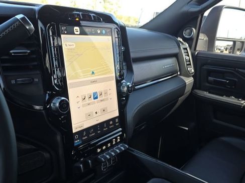 Used 2023 RAM 3500 Limited image 29