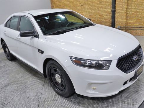 Used 2016 Ford Taurus Police AWD image 7