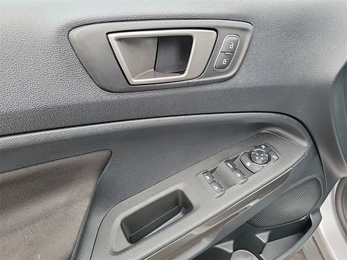 Used 2020 Ford EcoSport SE image 19