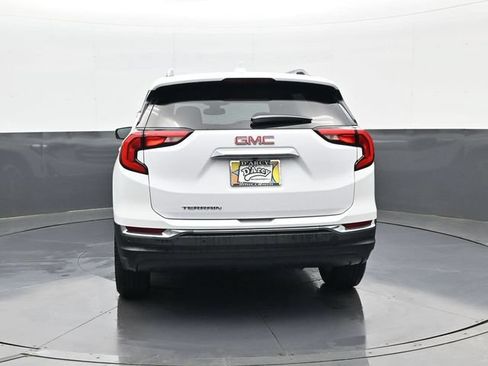 Used 2018 GMC Terrain SLT w/ Preferred Package FWD image 6