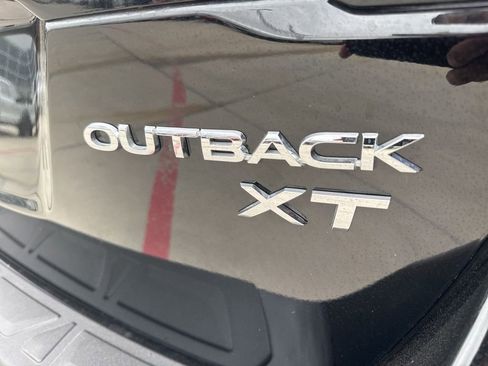 Used 2025 Subaru Outback Limited XT image 8