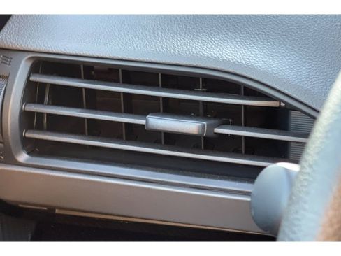 Certified 2025 Subaru Crosstrek 2.0i Premium image 28