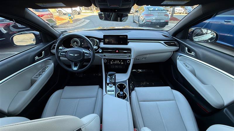 Used 2025 Genesis G70 2.5T AWD/4WD image 19