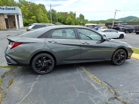 New 2026 Hyundai Elantra Sport w/ Cargo Package FWD image 14