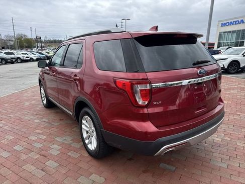 Used 2017 Ford Explorer XLT w/ Equipment Group 202A image 34