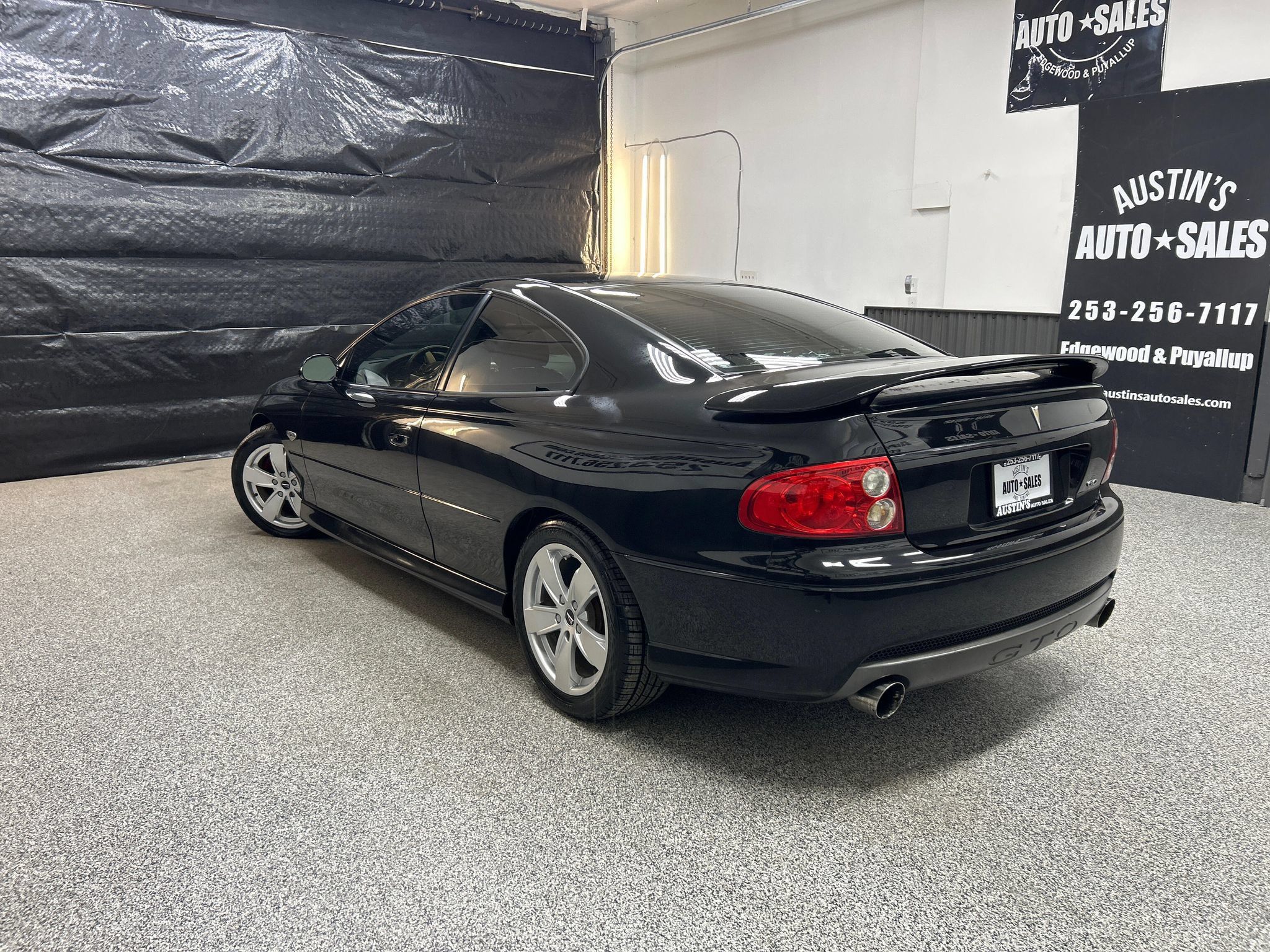 Used 2005 Pontiac GTO RWD image 4