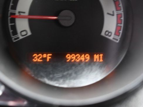 Used 2008 Saturn Sky Red Line image 32