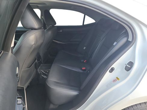 Used 2015 Lexus IS 250 w/ Premium Package RWD image 19