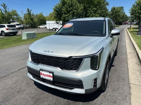 New 2026 Kia Sorento LX FWD image 6