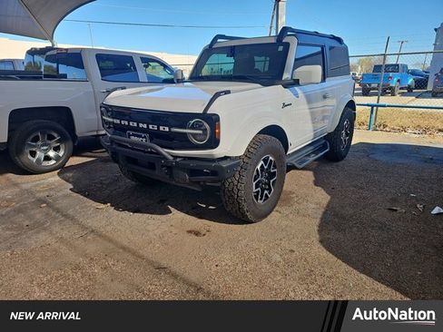 Used 2023 Ford Bronco Outer Banks image 1
