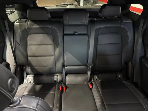 Used 2024 Chevrolet Blazer EV LT AWD/4WD image 17