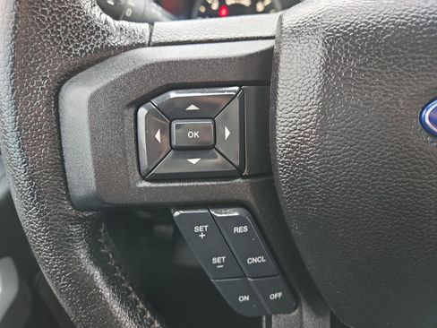 Used 2016 Ford F150 XLT w/ Equipment Group 302A Luxury image 14