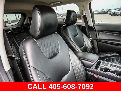 Used 2023 Ford Edge Titanium AWD/4WD image 20