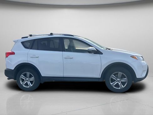 Used 2014 Toyota RAV4 XLE image 3
